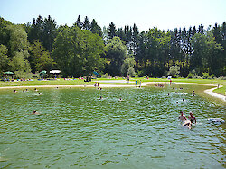 Naturweiher nahe dem Brandlhof eröffnet